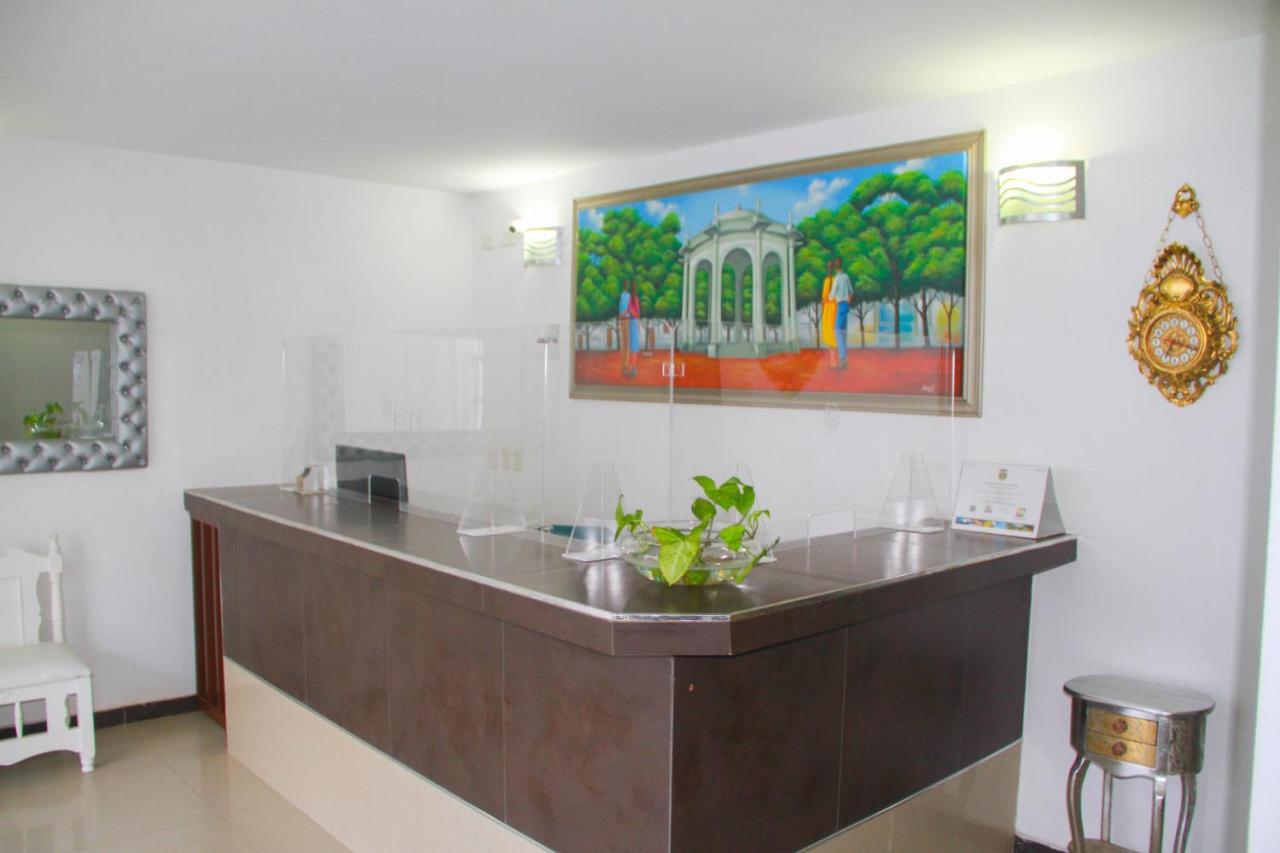 Hotel Parque De Los Novios Inn Santa Marta  Kültér fotó