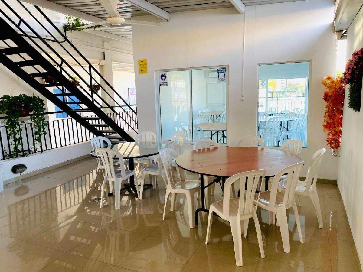 Hotel Parque De Los Novios Inn Santa Marta  Kültér fotó