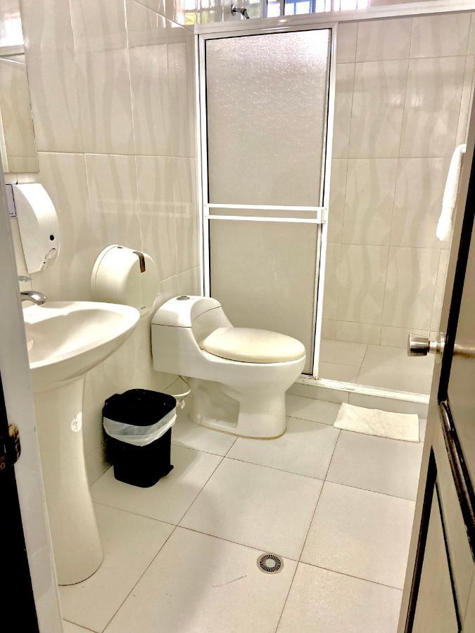 Hotel Parque De Los Novios Inn Santa Marta  Kültér fotó